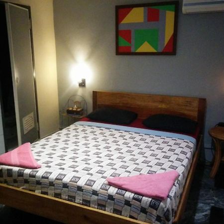 Hostel Six Degrees Jakarta Exterior foto